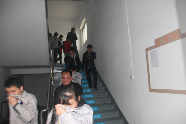 英利印刷消防演習(xí) 英利印刷消防演習(xí)